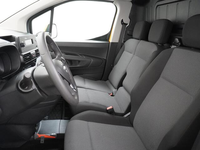 Opel COMBO 1.5CDTI EURO6 10x Op voorraad! 3-Pers. ECC Cruise Control Bluetooth Elektr.ramen Elektr.spiegels+Verwarmd Centr.Vergr+ab. L1H1 Edition Schuifdeur Betonplex vloer Lat om Lat betimmering Allesdragers 3 zit