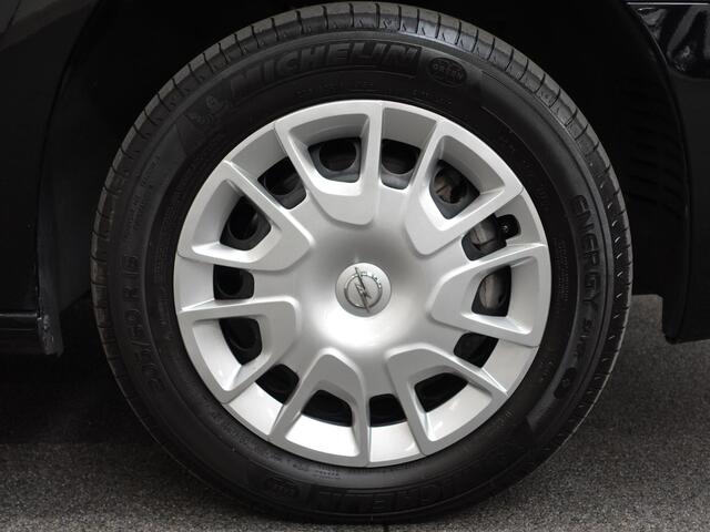 Opel COMBO 1.5D L1H1 Edition Airco Navi PDC Achter App-connect DAB+ Trekhaak