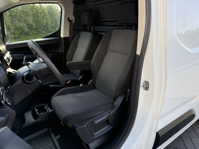 Opel COMBO 1.6D 100 PK / L2H1 / 1e EIG. / INRICHTING / AIRCO / CRUISE / NAVI / CARPLAY
