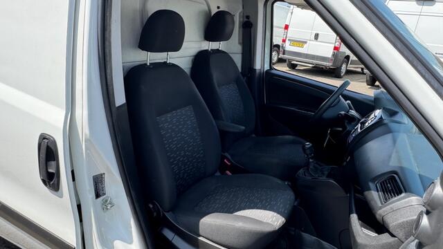 Opel COMBO 1.6 CDTI 77KW 105PK L2H1 MAXI EURO 6 AIRCO/ CRUISE CONTROL/ DUBBELE SCHUIFDEUR/ 100% DEALERONDERHOUDEN