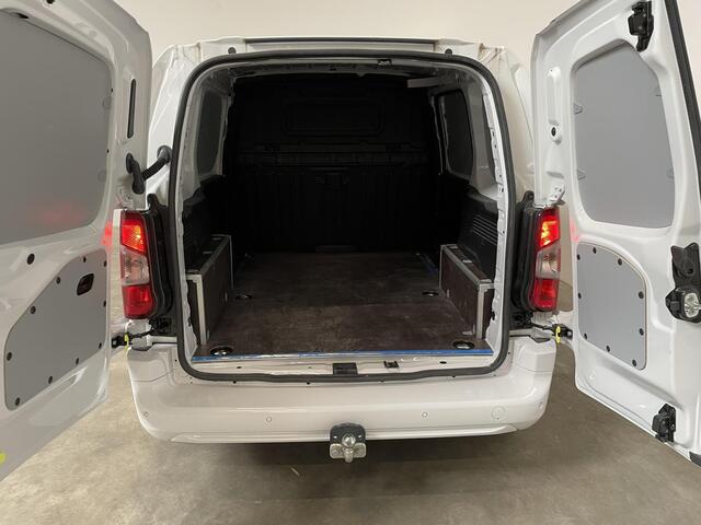 Opel COMBO 130pk L1 Automaat Apple Carplay Trekhaak Parkeersensoren Airco Cruise control