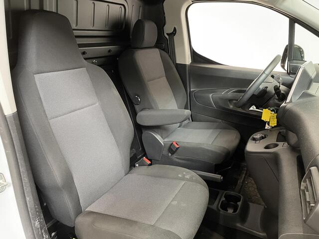Opel COMBO 130pk L1 Automaat Apple Carplay Trekhaak Parkeersensoren Airco Cruise control