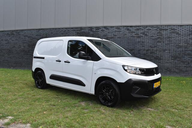Opel COMBO 1.5 BlueHDi 130 S&S L1 Euro 6 Automaat diesel Navigatie applecarplay Betimmering Lm Velgen