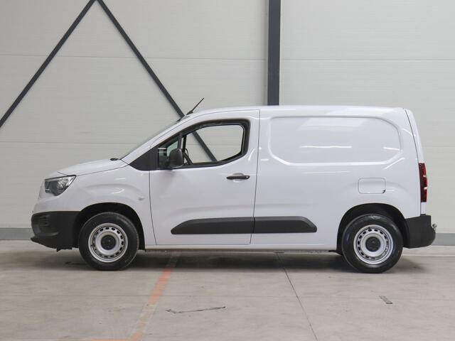 Opel COMBO 1.5D L1H1 Edition Airco Navigatie Trekhaak Carplay
