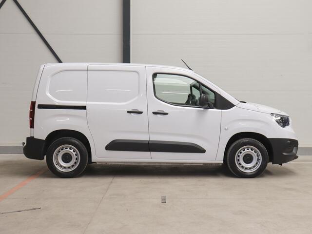 Opel COMBO 1.5D L1H1 Edition Airco Navigatie Trekhaak Carplay