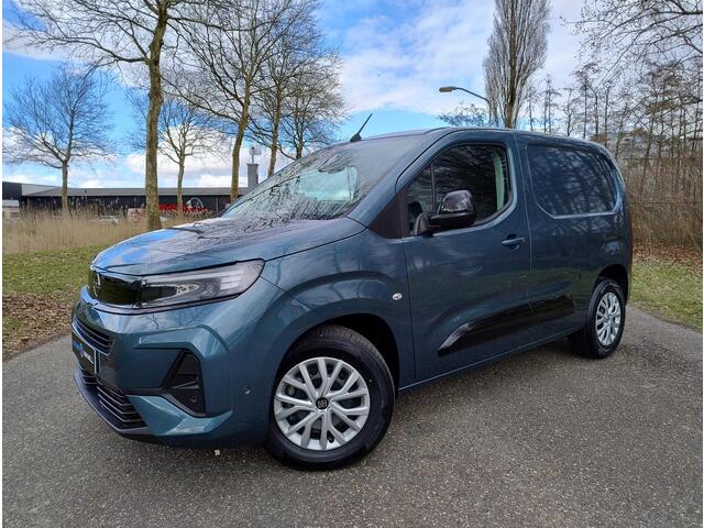 Opel COMBO Electric L1 50 kWh 136pk | 3-zits | Houten afwerking laadruimte | Trekhaak voorbereiding | Pakket Look | Climate control | Adaptieve cruise control | Lederen stuurwiel | Stuurverwarming | Multimedia | NAVI | Apple Carplay | Android Auto | Achteruitrijcame