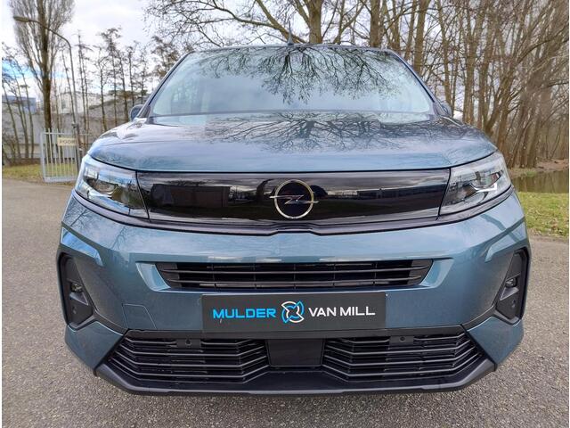Opel COMBO Electric L1 50 kWh 136pk | 3-zits | Houten afwerking laadruimte | Trekhaak voorbereiding | Pakket Look | Climate control | Adaptieve cruise control | Lederen stuurwiel | Stuurverwarming | Multimedia | NAVI | Apple Carplay | Android Auto | Achteruitrijcame
