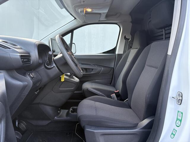 Opel COMBO 1.2 Turbo L2H1 Selection / Trekgewicht 1200KG / Navigatie / Cruise Control / Apple carplay/Android auto / Parkeersensoren achter / Bluetooth /