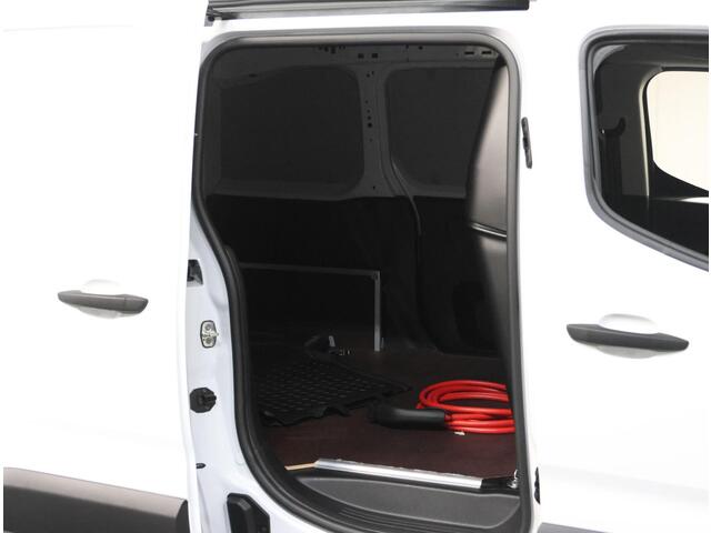 Opel COMBO Electric 136PK L1 50kWh | Airco | Armsteun | Camera | Cruise Control | Laadvloer+ Betimmering | Parkeersensoren | DAB Radio |