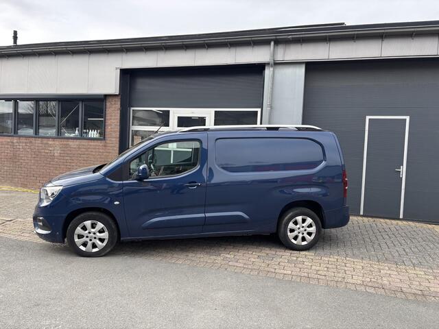 Opel COMBO 1.5D L2H1 Innovation LMV | Keyless| Camera | PDC V+A | Modificatie en distributie gedaan