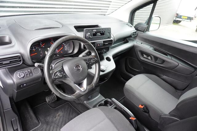 Opel COMBO 131 pk Automaat L2H1 Maxi Trekhaak Airco Cruise control Parkeersensoren 16" Velgen