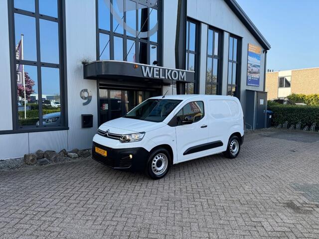 Opel COMBO 136pk 50KWh 3-pers, Navi, Camera, PDC, Cruisecntrl, ECC, TOPSTAAT!