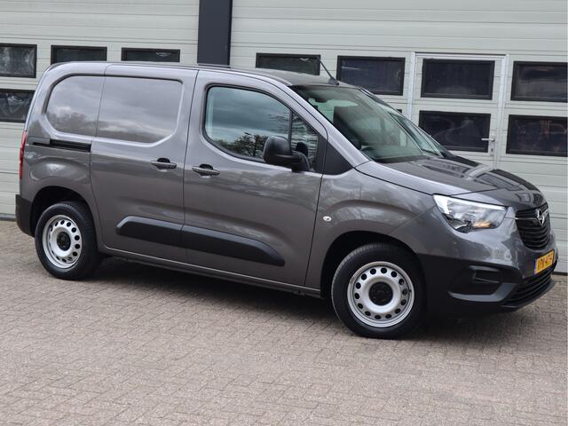 Opel COMBO 1.5D 131pk Euro 6 Automaat - Airco - Cruise - Trekhaak