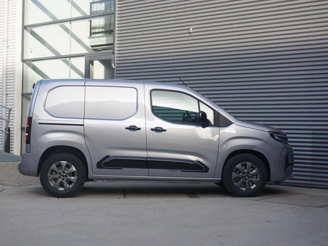 Opel COMBO TECH L1 50kWh | 0% rente | 8 jaar garantie | navigatie | Apple Carplay | camera | digitale binnenspiegel | parkeersensoren v/a | dodehoekdetectie | bumpers in kleur | Climate Control | etc.