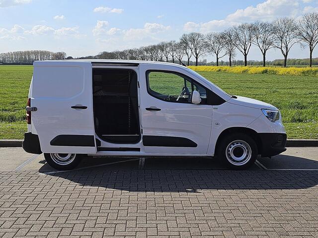 Opel COMBO 1.5D L1H1 Edition L3H2 Maxi LED Automaat Navi Camera Mbux10 PDC BPM VRIJ Euro6 170 PK!