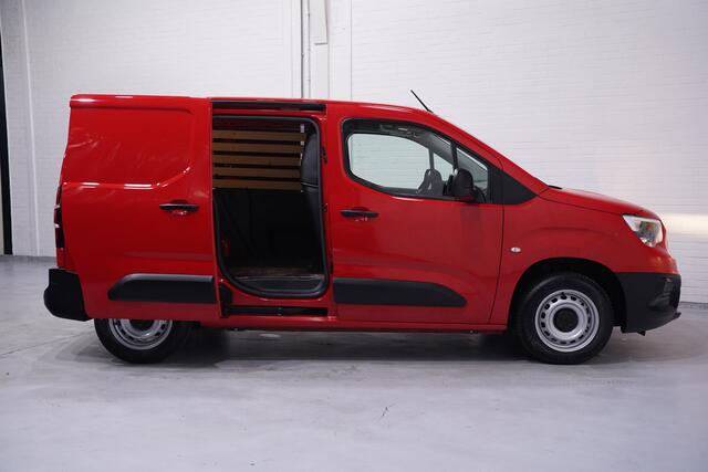 Opel COMBO 1.5D 102 pk L1H1 Edition Navi, Airco Cruise Control, NAP, Laadruimte Pakket, PDC achter, 2-Zits