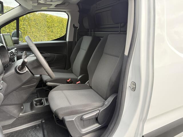 Opel COMBO 1.5D 100 PK / L1H1 / 1e EIG. / TREKHAAK / AIRCO / CRUISE / CAMERA / INRICHTING / NAVI