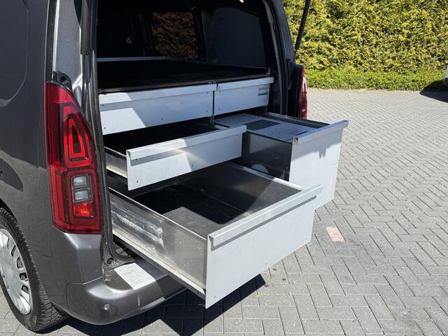 Opel COMBO 1.5D 102 PK / L1H1 / EDITION / 1e EIG. / INRICHTING / ACHTERKLEP / AIRCO / CRUISE / CARPLAY