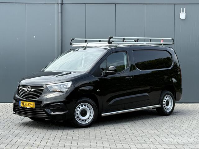 Opel COMBO 1.5D 102 PK / L2H1 / TREKHAAK / CRUISE / AIRCO / IMPERIAAL / NAVI / CARPLAY / DAB