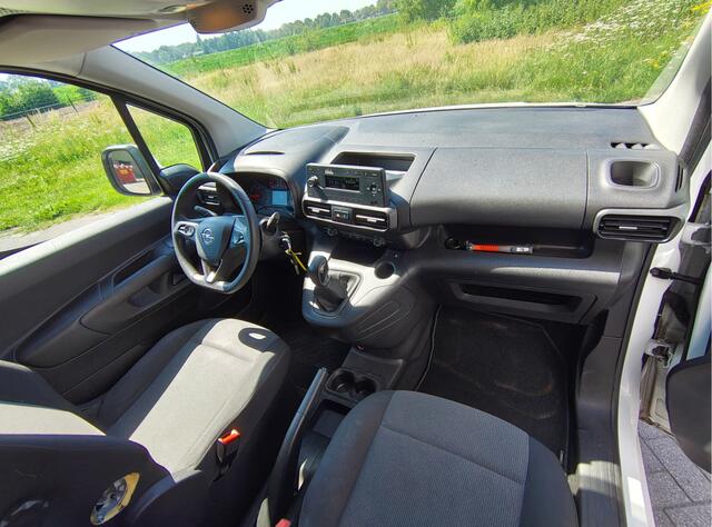 Opel COMBO 1.5D 102PK L2H1 Euro 6 Airco Pdc Cruise Control Edition Achterdeuren Schuifdeur PVC Vloer
