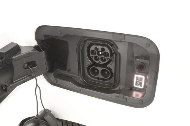 Opel COMBO e-Combo 50 kWh | Snelladen | SOH 92% | Airco | Cruise | Camera | Carplay | Parkeersens.