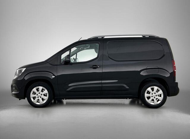 Opel COMBO 1.5D L1H1 Innovation | Automaat | Trekhaak | Camera | Navigatie | Lichtmetalen velgen