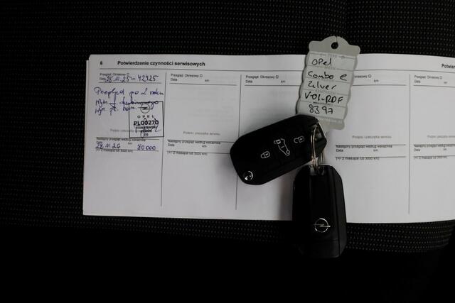 Opel COMBO Combo-e L2H1 Edition 50 kWh Snellader SOH 98,1% 11-2023