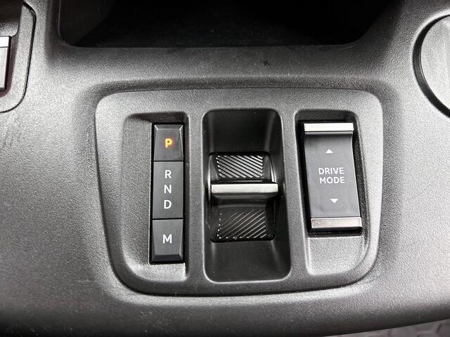 Opel COMBO 1.5 BlueHDi 130pk L2 Automaat Apple Carplay/ Android Auto Navigatie Trekhaak Airco Camera Cruise Control Parkeersensoren V+A DAB