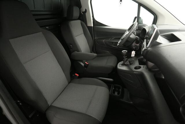 Opel COMBO 1.5D 102PK | Airco | Cruise | Carplay | Trekhaak | Navi | Parkeersensoren