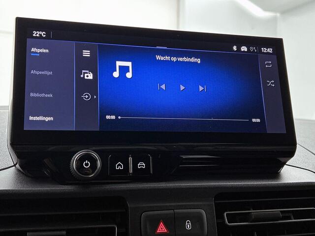 Opel COMBO 1.5 BlueHDi 130pk L2 Automaat Apple Carplay / Android Auto Navigatie Trekhaak Airco Camera Cruise Control Parkeersensoren V+A DAB