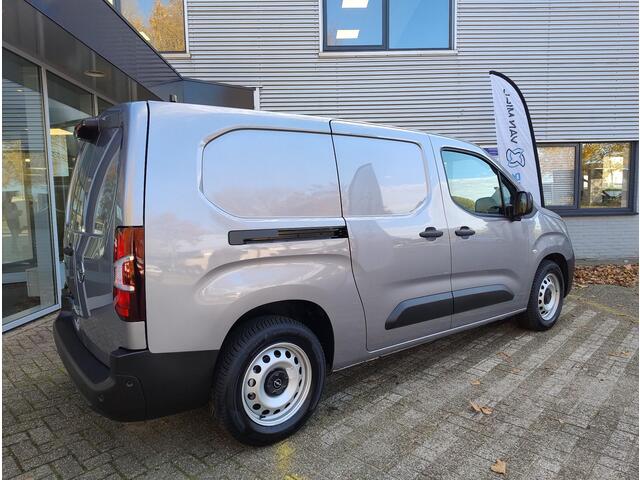 Opel COMBO Electric L2 50kWh 136pk | ACTIE | 0% financial lease | 8 jaar garantie | 2-zits | Houten afwerking laadruimte | Surround View Pakket | Winter Pakket | ECO LED koplampen | Multimedia | Draadloze Apple Carplay en Android Auto | Achteruitrijcamera | Parkeersensoren voor en achter | Dode hoek detectie | Digital cockpit | Lederen stuur met bediening | Bestuurdersstoel comfort | Stoelverwarming | Stuurverwarming | Tweede sleutel met afstandsbediening | Trekhaak voorbereiding | Reservewiel en krik | van €33.815 voor €28.495 ex. BTW rijklaar