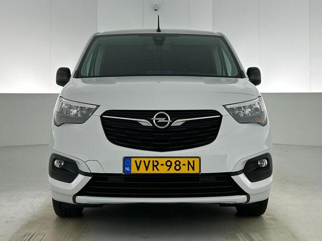 Opel COMBO 130pk L1 Automaat Apple Carplay Trekhaak Parkeersensoren Airco Cruise control 2-zits