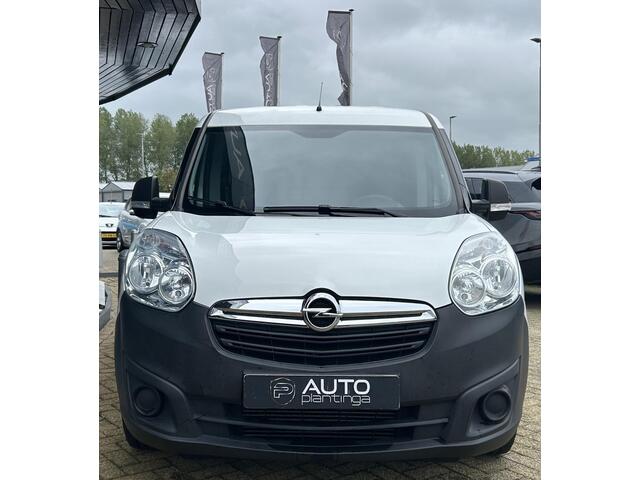 Opel COMBO 1.3 CDTi L2H1 Edition 95PK | Lengte 2 | NL AUTO | NAP | Airco | Navigatie | Bluetooth | Cruise Control | Parkeersensoren | APK tot 02-07-2027 |