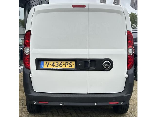 Opel COMBO 1.3 CDTi L2H1 Edition 95PK | Lengte 2 | NL AUTO | NAP | Airco | Navigatie | Bluetooth | Cruise Control | Parkeersensoren | APK tot 02-07-2027 |