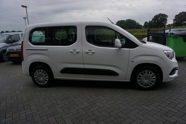 Opel COMBO TOUR 1.2 Turbo L1H1 EDITION 7P 5STOELEN NAVIGATIE ANDROID/APPLECARPLAY AIRCO CRUISECONTROL PARKEERSENSOREN BLUETOOTH 2X SCHUIFDEUR ELECTR.RAMEN/SPIEGELS