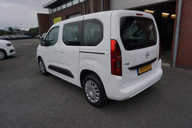 Opel COMBO TOUR 1.2 Turbo L1H1 EDITION 7P 5STOELEN NAVIGATIE ANDROID/APPLECARPLAY AIRCO CRUISECONTROL PARKEERSENSOREN BLUETOOTH 2X SCHUIFDEUR ELECTR.RAMEN/SPIEGELS