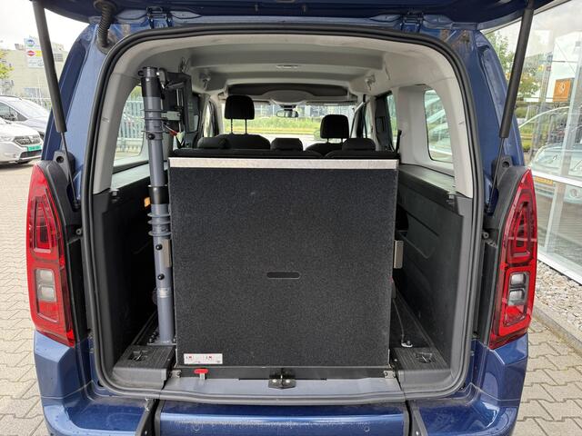 Opel COMBO TOUR 5+1 Rolstoelauto 1.2 Turbo L2H1 Edition (Zeer mooie en rijk uitgeruste 5+1 Rolstoelauto met automaat!)