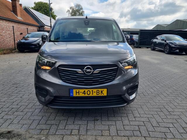 Opel COMBO TOUR 1.2 T. L2H1 Edit. 7p