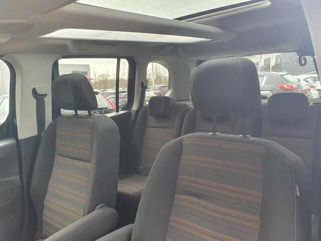 Opel COMBO TOUR 1.2 Turbo L1H1 Edition PANO/CRUISE/CARPLAY/TRHAAK/LMV