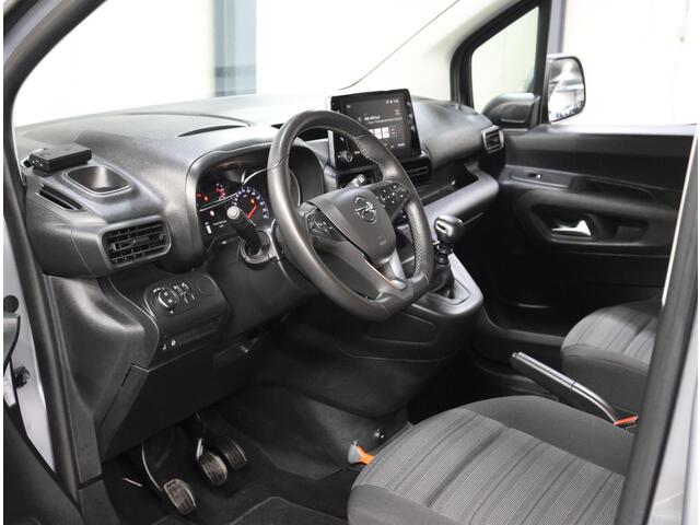 Opel COMBO TOUR 110PK L2H1 Edition | 1ste eigenaar | AppleCarplay/Android Auto | 7 persoons | Camera | Stuur verwarmd | 2 schuifdeuren | Armsteun | Navigatie | Airco | Isofix | Privacy Glass | Parkeersensoren |
