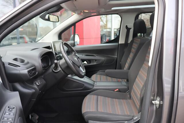 Opel COMBO TOUR 1.2 Turbo L1H1 Edition | Panoramadak | Climate Control | Navigatie | PDC |