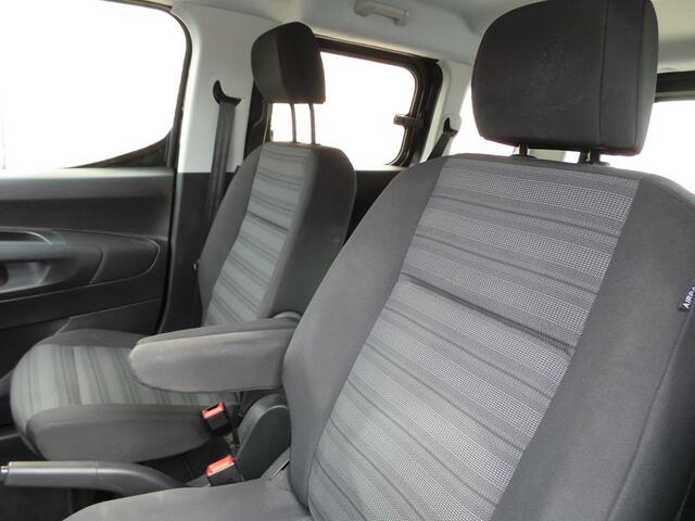 Opel COMBO TOUR 1.2 Turbo L1H1 Edition 22.950 Airco,Cruise,Navi,Camera,Pdc,Lmv,Stoelverw,Enz