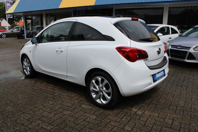 Opel CORSA 1.4-16V "Black & White Limited Edition" 90 Pk