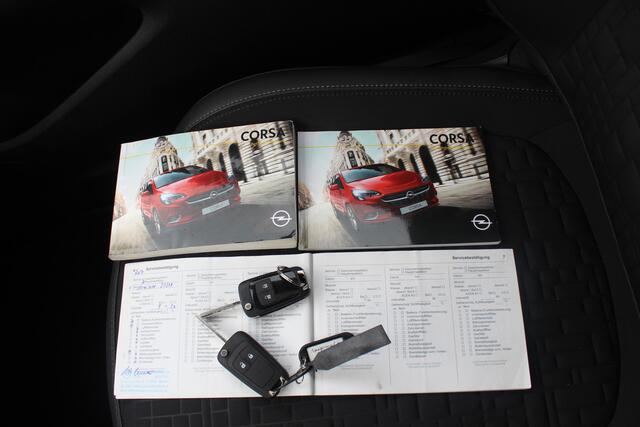 Opel CORSA 1.4-16V "Black & White Limited Edition" 90 Pk