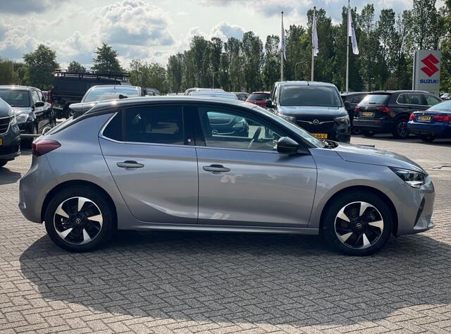 Opel CORSA 3 FASE NAVI CAMERA PDC V+A HALF LEER STUURVERWARMING