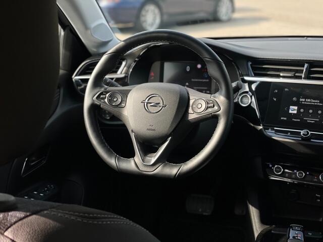 Opel CORSA 3 FASE NAVI CAMERA PDC V+A HALF LEER STUURVERWARMING