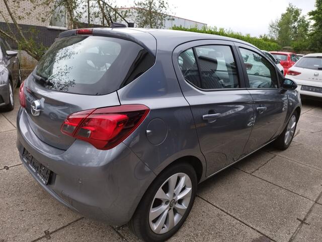Opel CORSA 1.4 i ** 5 drs ** 93.076 km ** Airco ** bluetooth ** NAVI **