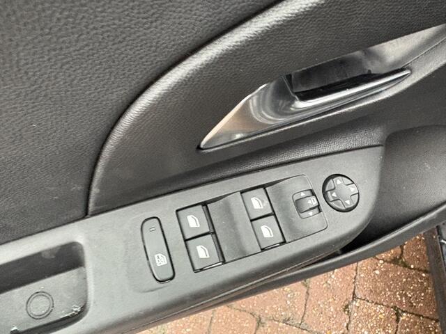 Opel CORSA 1.2 Turbo GS, airco. cruise/camera