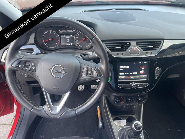 Opel CORSA 1.4 Black Edition | Navigatie | Trekhaak | Parkeersensoren achter