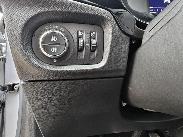 Opel CORSA 1.2 Elegance 100PK | Automaat | Navigatie By App | Airco-Ecc | PDC-V+A | LM-Velgen ( Vestiging - Vianen Tel: 0347-371248 )
